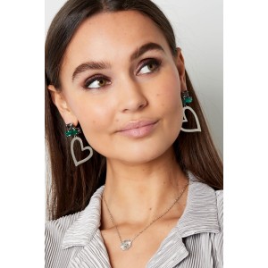 Σκουλαρίκια ατσάλινα με μεγάλη καρδιά και στράς - ασημί πράσινο