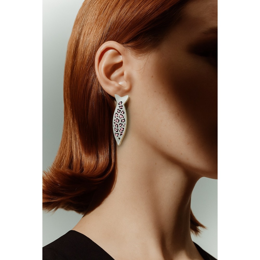 Σκουλαρίκια καρφωτά χειροποίητα σε σχήμα ψάρι