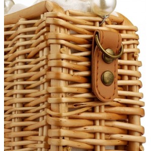 Τσάντα από σκληρή ψάθα και πέρλες 