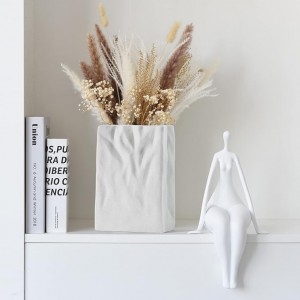 Κεραμικό διακοσμητικό βάζο παραλληλόργαμο για αποξηραμένα άνθη - μπεζ ματ