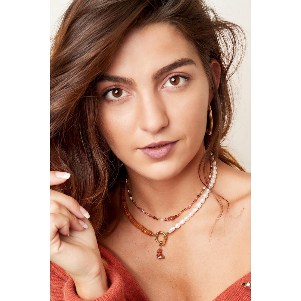 Κολιέ με μαργαριτάρια πέτρες και διακοσμητικό κούμπωμα - κόκκινο